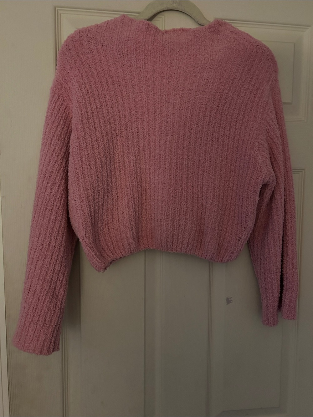 Cozy Women's Pink Knit Teddy Bear Cropped Sweater